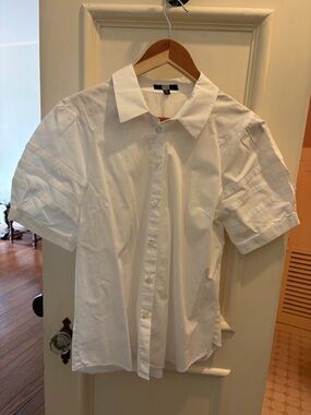 Saks Fifth Avenue White Short-Sleeve Pleated Poplin Button-Down Shirt